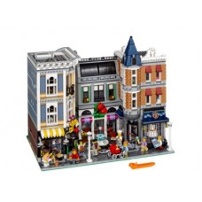 LEGO Creator Expert 10255 Trgovine in storitve